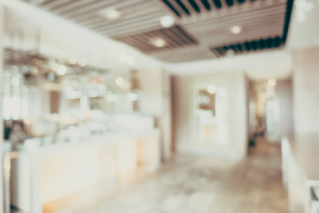 Lokal od 40m² za izdavanje - Valjevo, Karadjordjeva 84